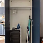 Vintage , Free Parking , Self Check-in *