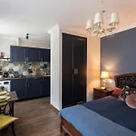 Lejlighed Vintage , Free Parking , Self Check-in Riga
