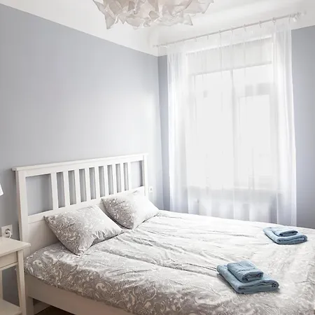Vintage , Free Parking , Self Check-in Apartment Riga