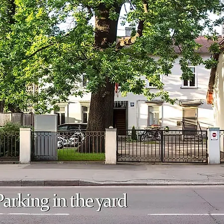 Apartment Vintage , Free Parking , Self Check-in Riga