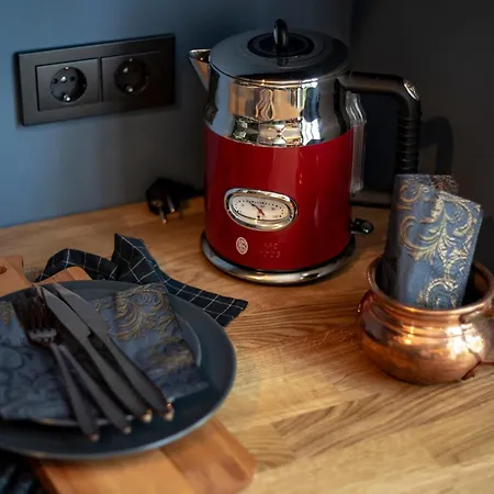Vintage , Free Parking , Self Check-in Apartment Riga