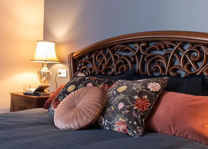 Apartment Vintage , Free Parking , Self Check-in *