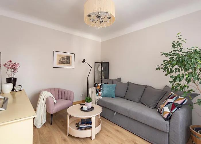 Vintage , Free Parking , Self Check-in *